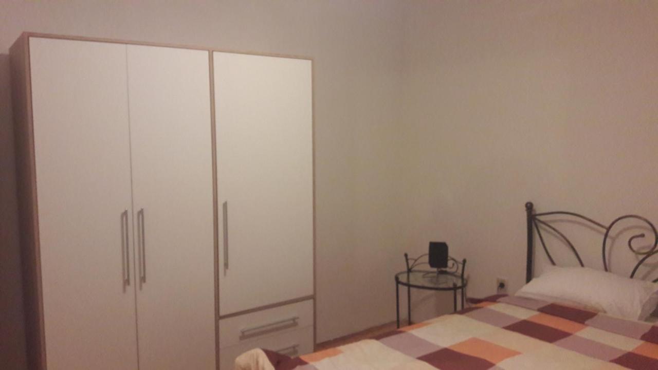 Apartment Piranhe Extérieur photo