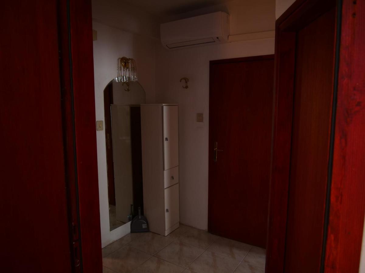 Apartment Piranhe Extérieur photo